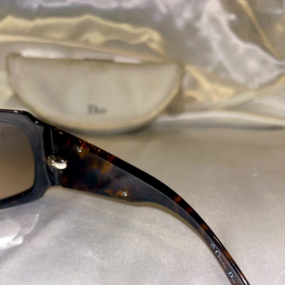 Authentic Christian Dior Strassy 1 Vintage Brown Tortoise Crystal PreOwned - Picture 3 of 10